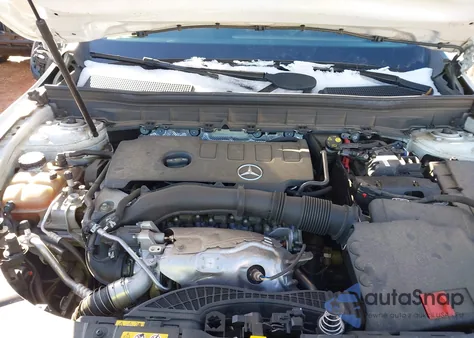 2020 Mercedes-Benz Glb 250 from USA, damaged, VIN W1N4M4GB2LW033130